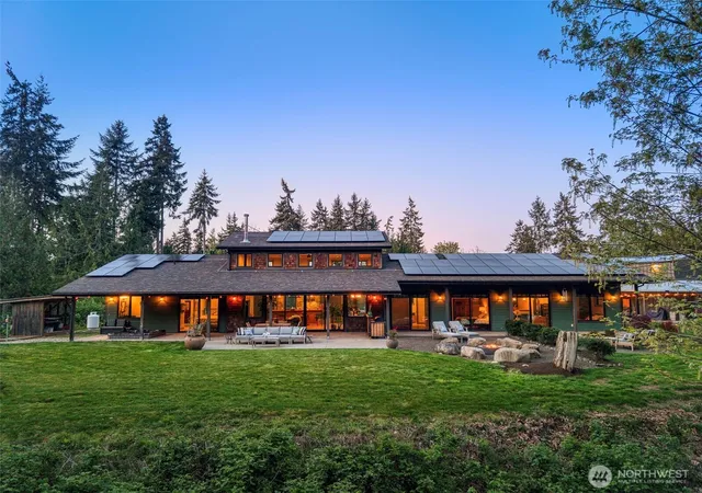 Photo 3 of Single family home for sale at 32065 Epic Pl NE, Kingston, WA 98346 | MLS# NWM2516742 | Listing updated on 2026-09-21