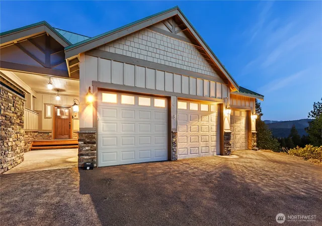 Photo 2 of Single family home for sale at 72 Telluride Dr, Ronald, WA 98940 | MLS# NWM2516752 | Listing updated on 2026-09-21