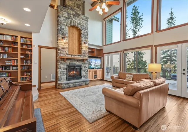 Photo 3 of Single family home for sale at 72 Telluride Dr, Ronald, WA 98940 | MLS# NWM2516752 | Listing updated on 2026-09-21