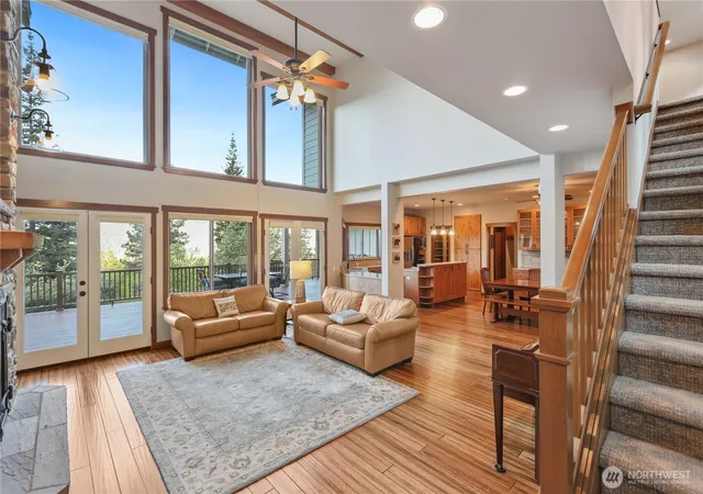 Photo 4 of Single family home for sale at 72 Telluride Dr, Ronald, WA 98940 | MLS# NWM2516752 | Listing updated on 2026-09-21
