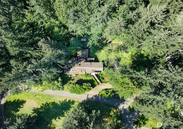 Photo 3 of Single family home for sale at 3815 131st Avenue Ne, Bellevue, WA 98005 | MLS# NWM2516826 | Listing updated on 2026-09-23