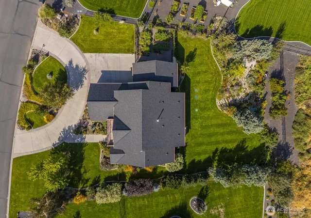 Photo 2 of Single family home for sale at 7724 Dune Lake Rd Se, Moses Lake, WA 98837 | MLS# NWM2516836 | Listing updated on 2026-09-21