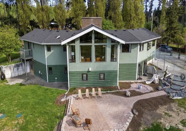 Photo 3 of Single family home for sale at 2259 Happy Valley Rd, Oak Harbor, WA 98277 | MLS# NWM2516844 | Listing updated on 2026-09-22