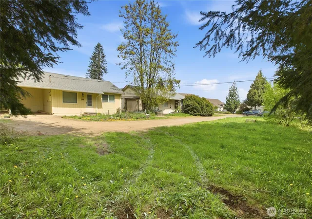 Photo 3 of Sale Pending at 521 & 523 Blvd Rd SE, Olympia, WA 98501 | MLS# NWM2516854 | Listing updated on 2026-10-02