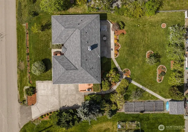 Photo 4 of Single family home for sale at 608 Reservoir Rd, Sequim, WA 98382 | MLS# NWM2516887 | Listing updated on 2026-09-21