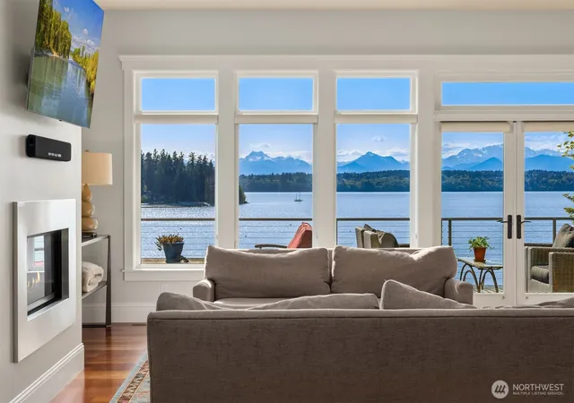 Photo 1 of Single family home for sale at 6783 Ne Bergman Rd, Bainbridge Island, WA 98110 | MLS# NWM2516916 | Listing updated on 2026-10-10