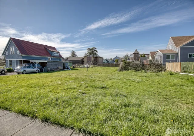 Photo 3 of Land for sale at 410 6th Street, Hoquiam, WA 98550 | MLS# NWM2517002 | Listing updated on 2026-09-28