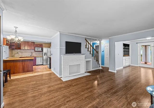 Photo 3 of Sale Pending at 2051 S 223rd Street, Des Moines, WA 98198 | MLS# NWM2517012 | Listing updated on 2026-09-25