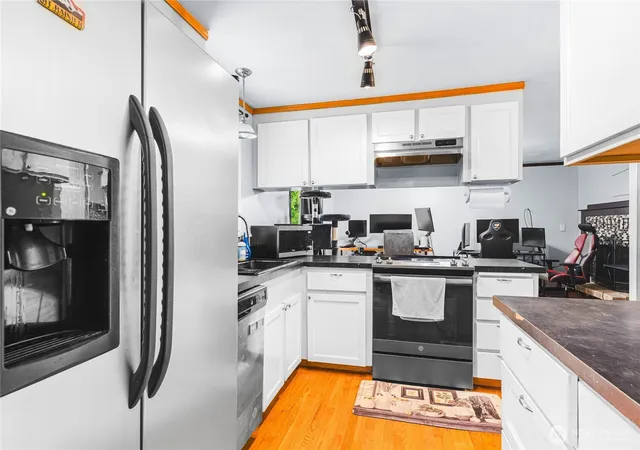 Photo 4 of Sale Pending at 5325 79th Court SW, Olympia, WA 98512 | MLS# NWM2517018 | Listing updated on 2026-09-25