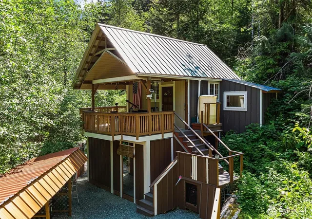 Photo 3 of Single family home for sale at 60018 Index Galena Rd, Sultan, WA 98294 | MLS# NWM2517020 | Listing updated on 2026-09-21
