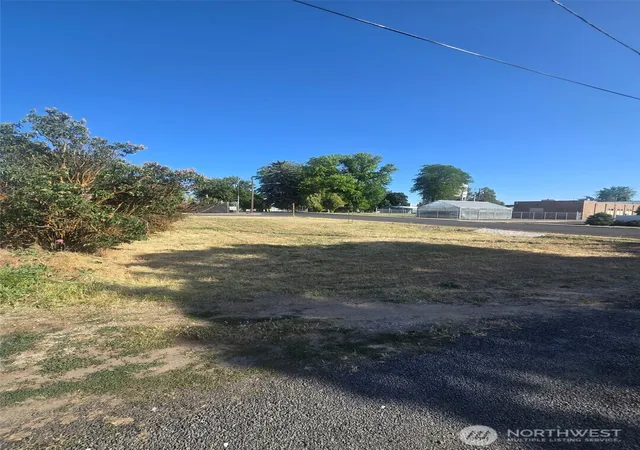 Photo 4 of Land for sale at 201 E 8th Avenue, Ritzville, WA 99169 | MLS# NWM2517050 | Listing updated on 2026-09-22