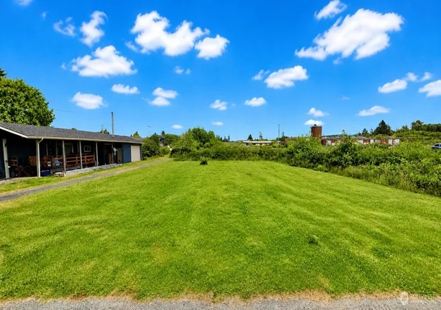 Photo 2 of Sale Pending at 4780 Forwood Ave, Pacific Beach, WA 98571 | MLS# NWM2517129 | Listing updated on 2026-08-14