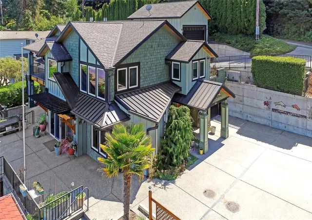 Photo 3 of Sale Pending at 144 Loon Asea Ln, Camano Island, WA 98282 | MLS# NWM2517164 | Listing updated on 2026-09-23