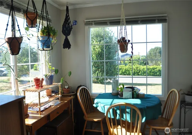 Photo 4 of Single family home for sale at 817 34th Street, Anacortes, WA 98221 | MLS# NWM2517187 | Listing updated on 2026-09-20