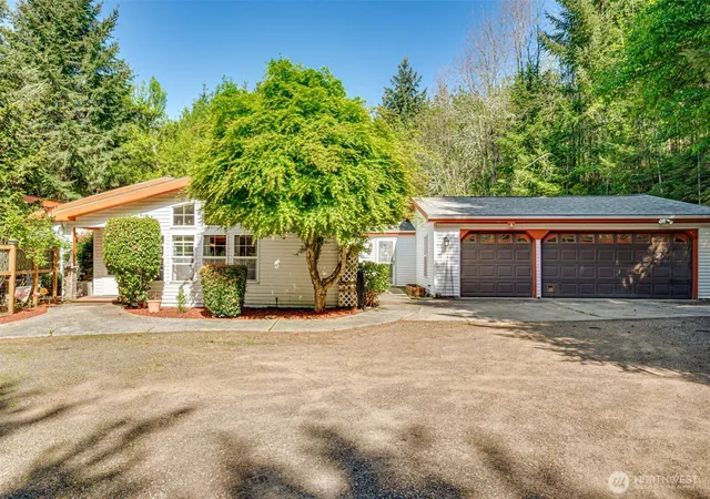 Photo 1 of Sale Pending at 229 Prospect Rd, Woodland, WA 98674 | MLS# NWM2517191 | Listing updated on 2026-10-01