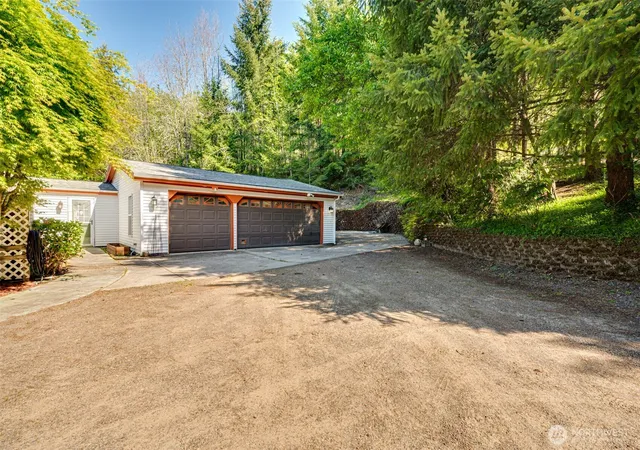 Photo 2 of Sale Pending at 229 Prospect Rd, Woodland, WA 98674 | MLS# NWM2517191 | Listing updated on 2026-10-01