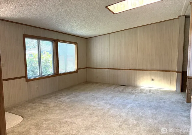 Photo 4 of Sale Pending at 8430 15th Place SE #13, Lake Stevens, WA 98258 | MLS# NWM2517201 | Listing updated on 2026-09-25