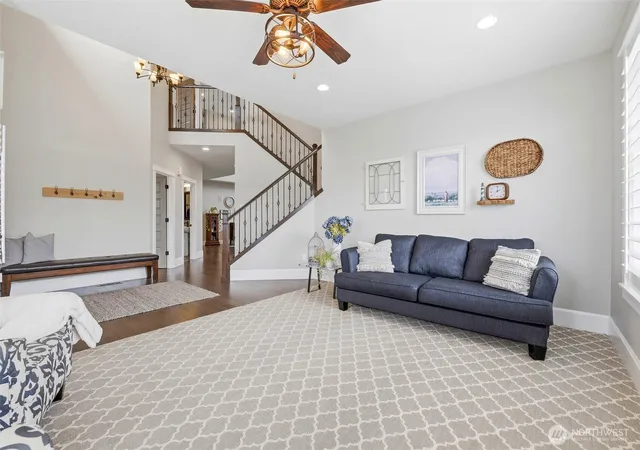 Photo 3 of Single family home for sale at 6915 Kohler Rd, Pasco, WA 99301 | MLS# NWM2517275 | Listing updated on 2026-09-21