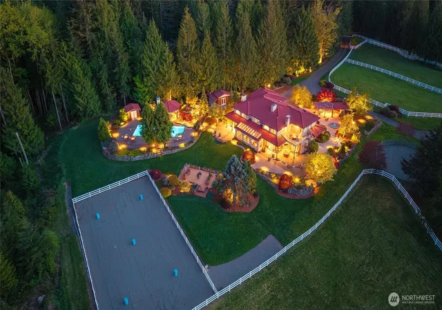 Photo 2 of Mansion for sale at 29016 Se 45th Street, Fall City, WA 98024 | MLS# NWM2517293 | Listing updated on 2026-09-21