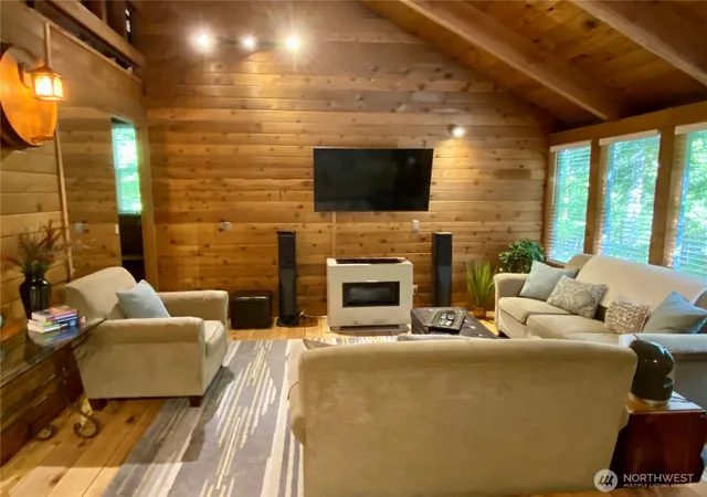 Photo 3 of Single family home for sale at 16726 Mountain Side Dr E, Enumclaw, WA 98022 | MLS# NWM2517320 | Listing updated on 2026-09-21