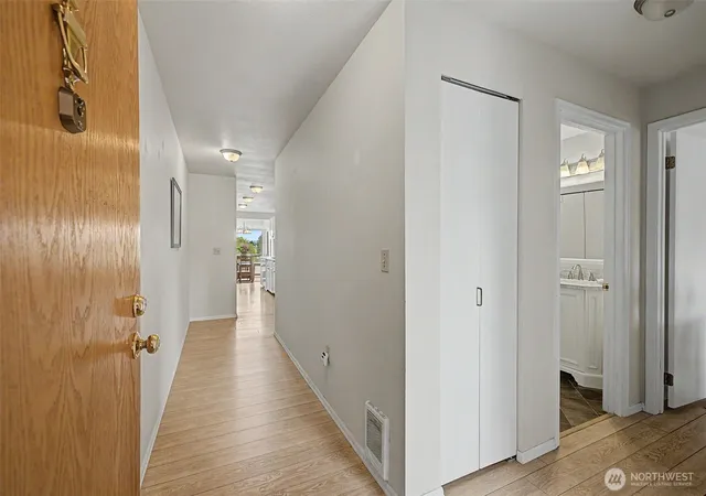 Photo 3 of Contingent at 101 Pine Ave #303, Snohomish, WA 98290 | MLS# NWM2517358 | Listing updated on 2026-09-21