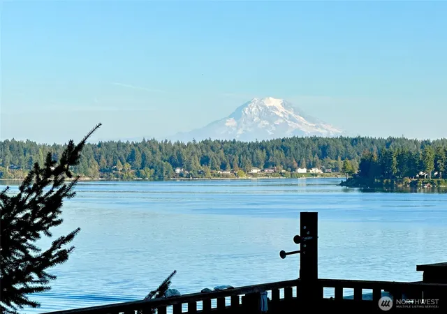 Photo 1 of Single family home for sale at 170 E Camus Dr, Shelton, WA 98584 | MLS# NWM2517361 | Listing updated on 2026-10-01