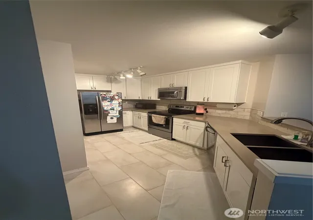 Photo 3 of Condo for sale at 1500 S 18th Street #D201, Renton, WA 98055 | MLS# NWM2517363 | Listing updated on 2026-09-21
