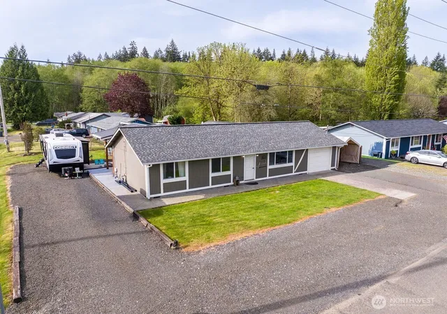 Photo 3 of Single family home for sale at 503 W Maple St, Mc Cleary, WA 98557 | MLS# NWM2517405 | Listing updated on 2026-09-21