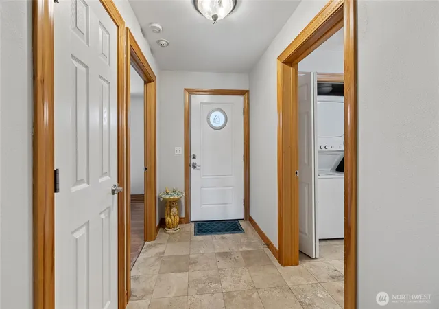 Photo 3 of Condo for sale at 3706 Portage Ln #102, Anacortes, WA 98221 | MLS# NWM2517435 | Listing updated on 2026-09-24
