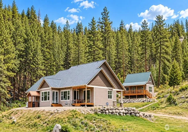 Photo 3 of Single family home for sale at 53 Cape Labelle Rd, Tonasket, WA 98855 | MLS# NWM2517468 | Listing updated on 2026-09-29