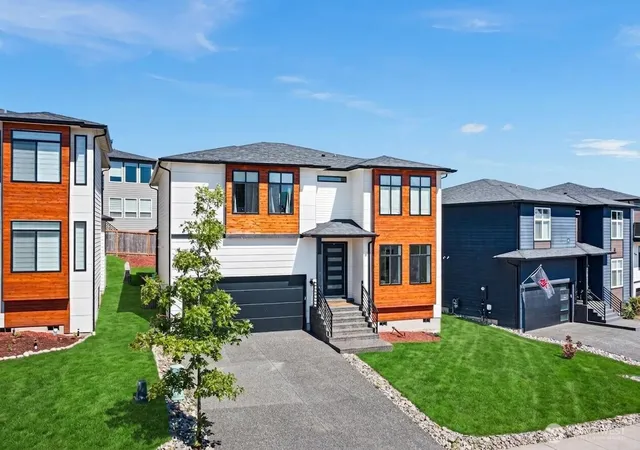 Photo 2 of Single family home for sale at 2122 Riverstone Loop, Ferndale, WA 98248 | MLS# NWM2517477 | Listing updated on 2026-09-21