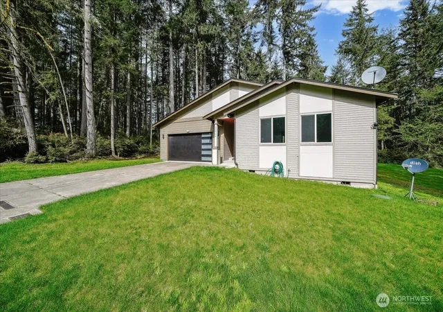 Photo 3 of Single family home for sale at 11714 Lake Pl, Anderson Island, WA 98303 | MLS# NWM2517485 | Listing updated on 2026-09-26
