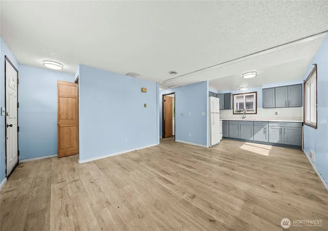 Photo 4 of House for sale at 6919 Carleton Ave S, Seattle, WA 98108 | MLS# NWM2517528 | Listing updated on 2026-09-21