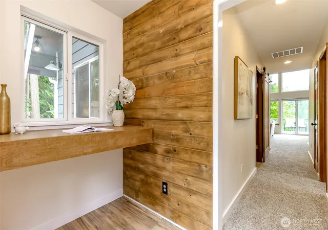 Photo 3 of Single family home for sale at 40420 Ski Park Rd E, Eatonville, WA 98328 | MLS# NWM2517616 | Listing updated on 2026-09-21