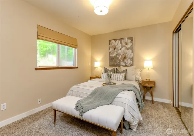 Photo 4 of Single family home for sale at 40420 Ski Park Rd E, Eatonville, WA 98328 | MLS# NWM2517616 | Listing updated on 2026-09-21