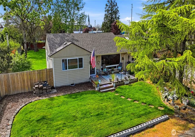 Photo 1 of Single family home for sale at 2016 E 63rd Avenue, Fife, WA 98424 | MLS# NWM2517631 | Listing updated on 2026-09-21