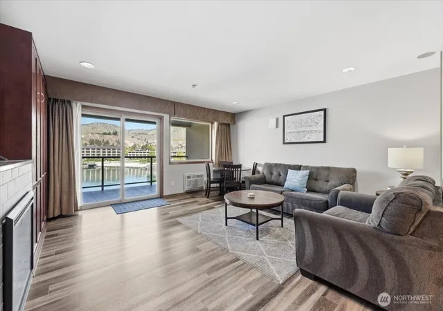 Photo 2 of Condo for sale at 322 W Woodin Ave #642, Chelan, WA 98816 | MLS# NWM2517703 | Listing updated on 2026-09-21