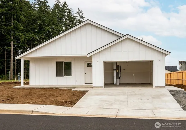 Photo 1 of Single family home for sale at 0 Eminence St, Winlock, WA 98596 | MLS# NWM2517789 | Listing updated on 2026-09-21