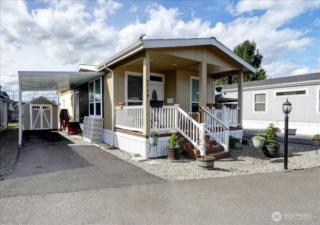 Photo 2 of Manufactured home for sale at 5720 113th Avenue E #75, Puyallup, WA 98372 | MLS# NWM2517842 | Listing updated on 2026-09-21