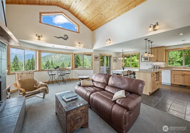 Photo 4 of Single family home for sale at 20673 Miracle Mile, Leavenworth, WA 98826 | MLS# NWM2517851 | Listing updated on 2026-09-21