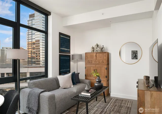 Photo 4 of Condo for sale at 889 Avenue Sq NE #908, Bellevue, WA 98004 | MLS# NWM2517855 | Listing updated on 2026-10-03