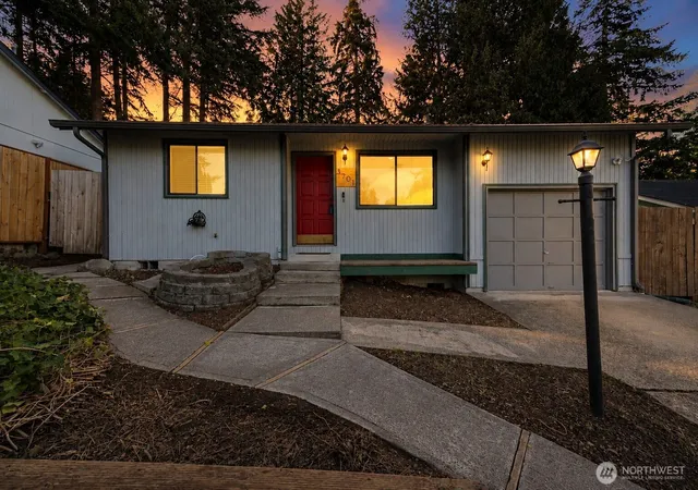 Photo 1 of Single family home for sale at 3701 Autumnwood Ct Se, Olympia, WA 98501 | MLS# NWM2517903 | Listing updated on 2026-09-23