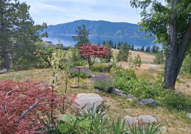 Photo 1 of Single family home for sale at 553 Summit Blvd, Manson, WA 98831 | MLS# NWM2517986 | Listing updated on 2026-09-21