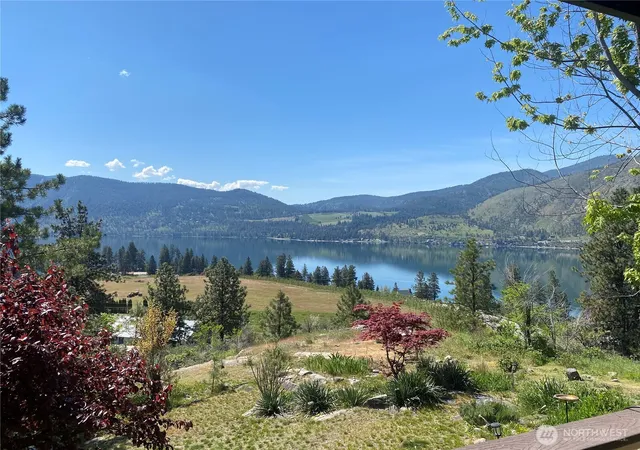 Photo 2 of Single family home for sale at 553 Summit Blvd, Manson, WA 98831 | MLS# NWM2517986 | Listing updated on 2026-09-21