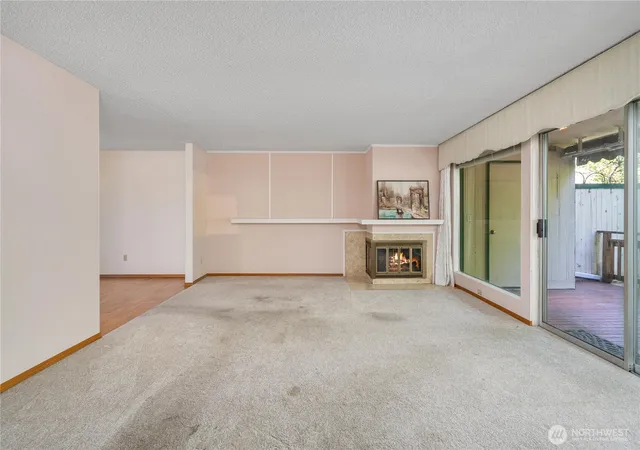 Photo 3 of Condo for sale at 10430 Gravelly Lake Dr Sw #44, Lakewood, WA 98499 | MLS# NWM2518109 | Listing updated on 2026-09-21
