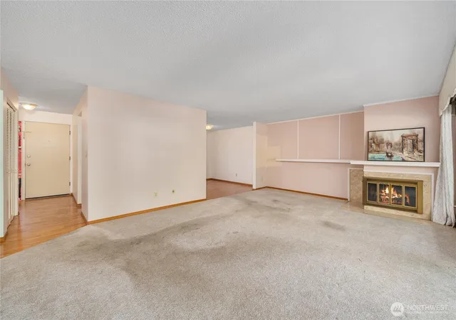 Photo 4 of Condo for sale at 10430 Gravelly Lake Dr SW #44, Lakewood, WA 98499 | MLS# NWM2518109 | Listing updated on 2026-10-01