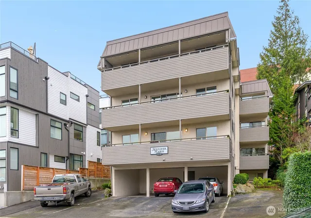 Multi family home for sale at 2318 Yale Ave E, Seattle, WA 98102 | MLS# NWM2518111