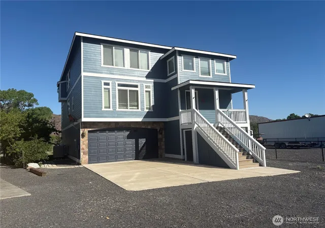 Photo 1 of Single family home for sale at 582 River Dr Sw, Quincy, WA 98848 | MLS# NWM2518116 | Listing updated on 2026-09-21