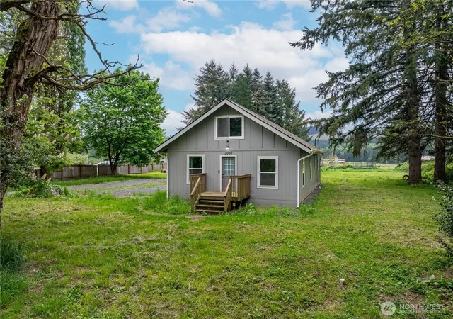 Photo 2 of Single family home for sale at 3060 State Route 508, Onalaska, WA 98570 | MLS# NWM2518130 | Listing updated on 2026-09-21