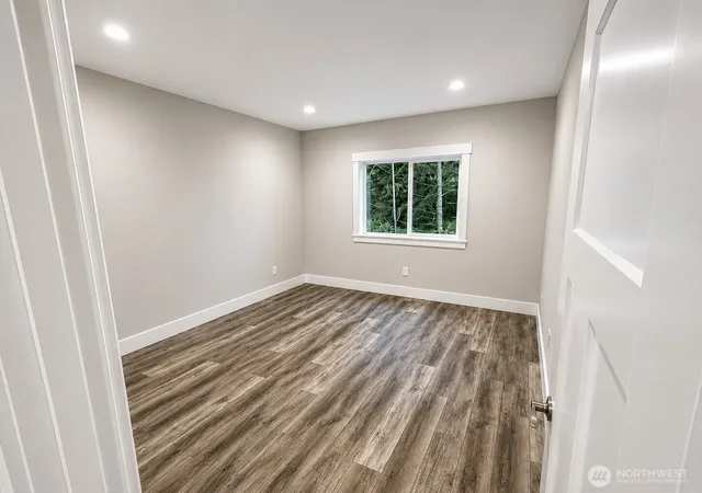 Photo 4 of Single family home for sale at 364 Sextans Ave SW, Ocean Shores, WA 98569 | MLS# NWM2518137 | Listing updated on 2026-09-21